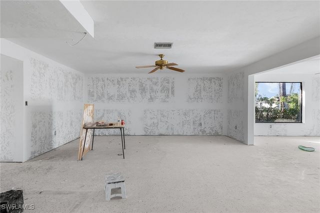 1821 Stevenson RD, North Fort Myers, FL 33917