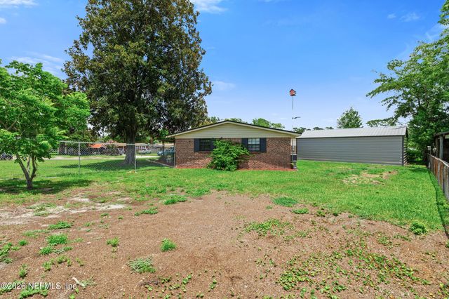 7662 CONTOUR Drive, Jacksonville, FL 32221