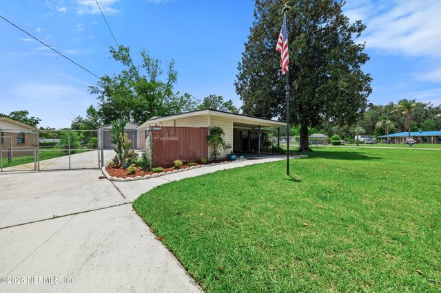 7662 CONTOUR Drive, Jacksonville, FL 32221