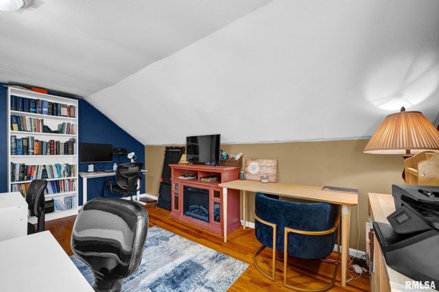 1004 SPRINGFIELD Road, East Peoria, IL 61611