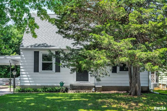 1004 SPRINGFIELD Road, East Peoria, IL 61611