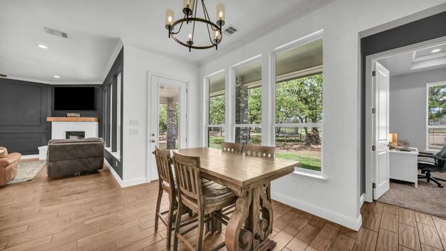 115 Post Oak Way, Weatherford, TX 76087