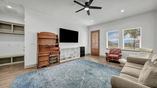 115 Post Oak Way, Weatherford, TX 76087