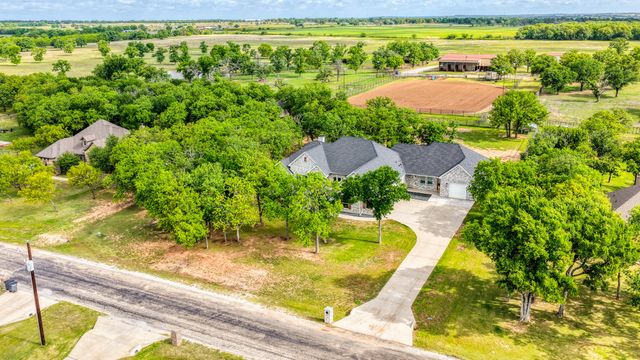 115 Post Oak Way, Weatherford, TX 76087