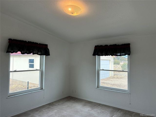 536 Seneca Cir, Walsenburg, CO 81089