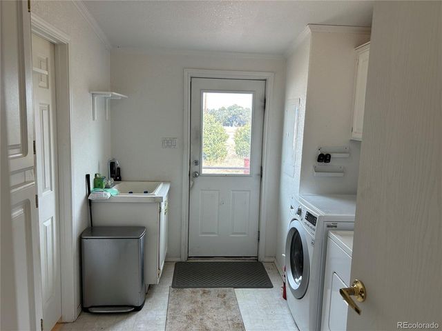 536 Seneca Cir, Walsenburg, CO 81089