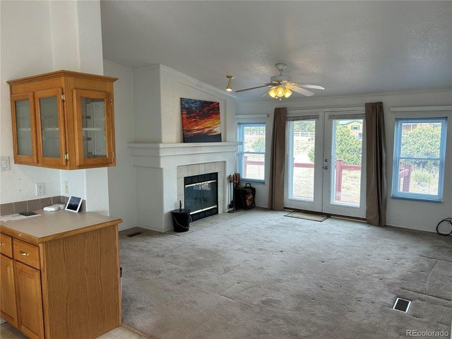 536 Seneca Cir, Walsenburg, CO 81089