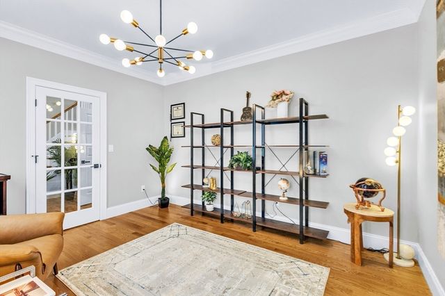 3 Oak Meadow Cir, Shrewsbury, MA 01545