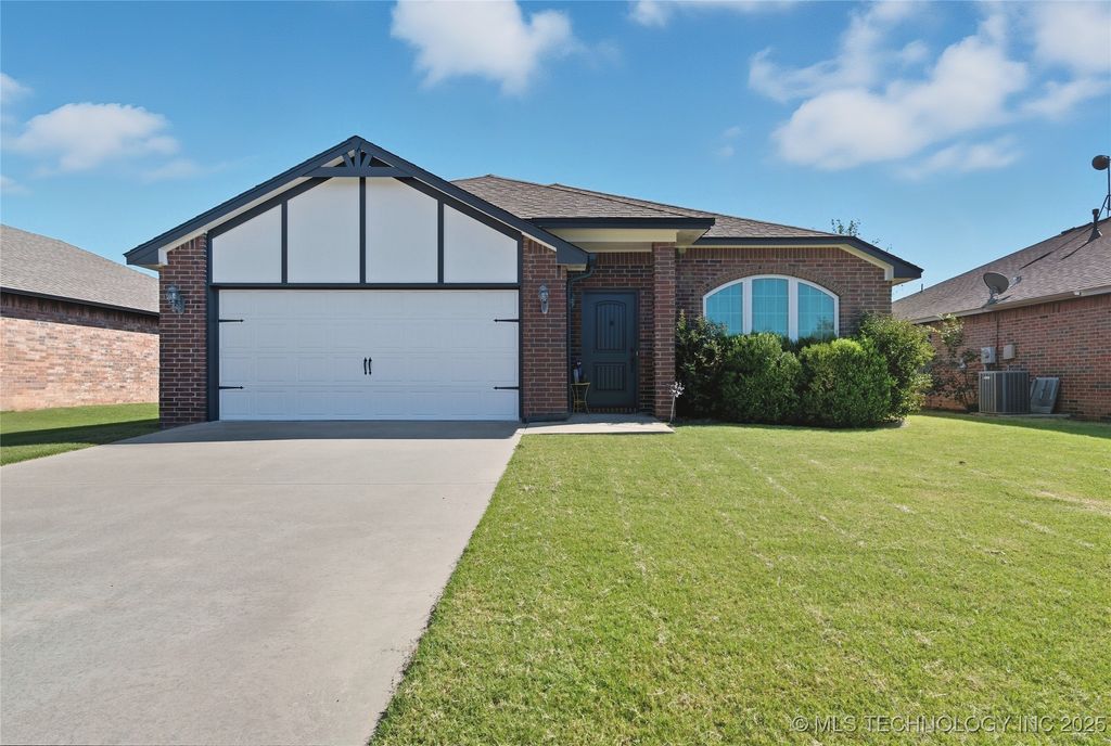 13351 N 132nd East Avenue, Collinsville, OK 74021