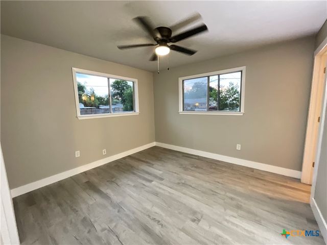 2018 Sherman Street, Seguin, TX 78155