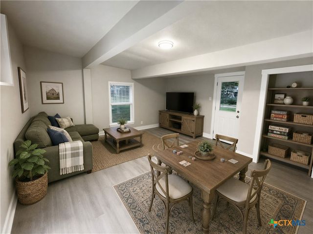2018 Sherman Street, Seguin, TX 78155