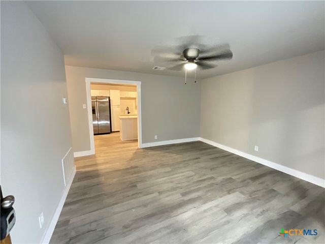 2018 Sherman Street, Seguin, TX 78155