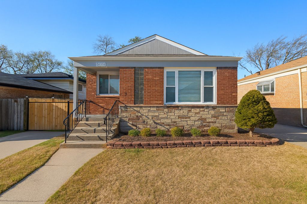 14314 MINERVA Avenue, Dolton, IL 60419
