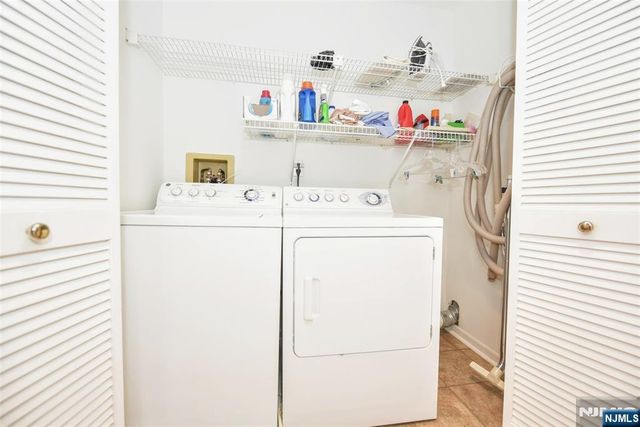 272 Belmont Place 272, Mahwah, NJ 07430