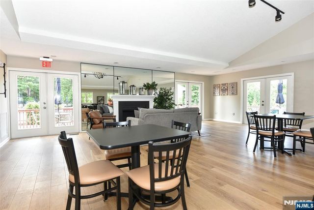 272 Belmont Place 272, Mahwah, NJ 07430