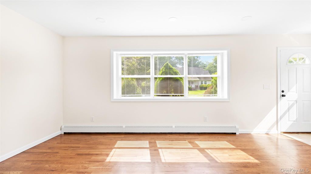 35 Cedar Lane, Medford, NY 11763 — photo 4