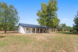 7924 S Beech Avenue, Howard City, MI 49329