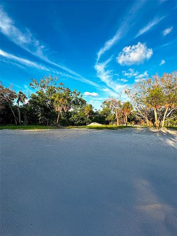 7825 SANDERLING ROAD, Sarasota, FL 34242