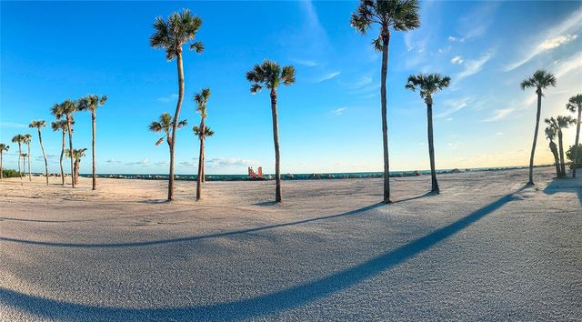 7825 SANDERLING ROAD, Sarasota, FL 34242