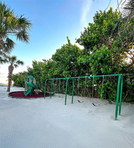 7825 SANDERLING ROAD, Sarasota, FL 34242