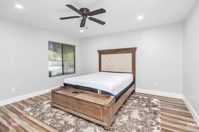 5400 Kirkside B, Bakersfield, CA 93309