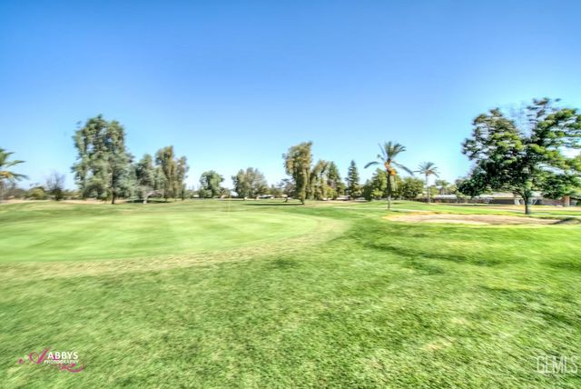 5400 Kirkside B, Bakersfield, CA 93309