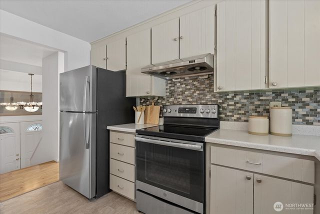 3006 89th Place SE, Mercer Island, WA 98040