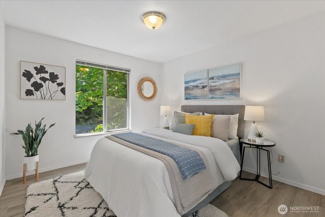 3006 89th Place SE, Mercer Island, WA 98040
