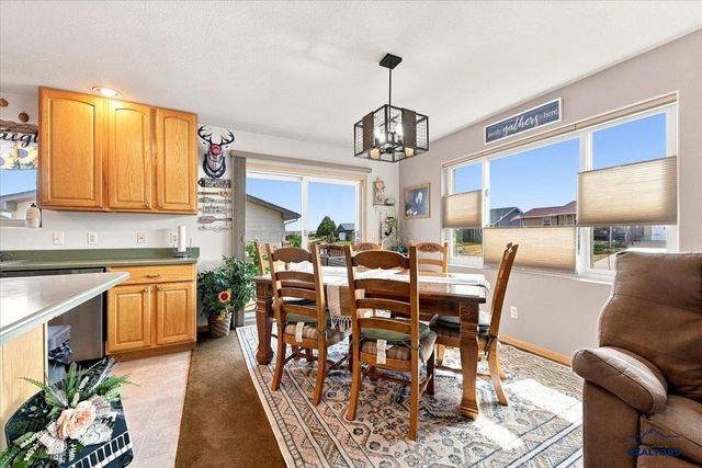 3506 ROUGHLOCK LN, Spearfish, SD 57783