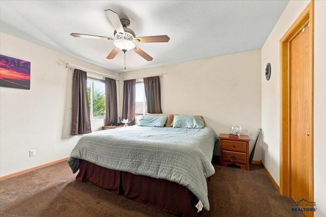 3506 ROUGHLOCK LN, Spearfish, SD 57783