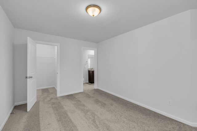 1107 Freeboard Aly, La Vergne, TN 37086