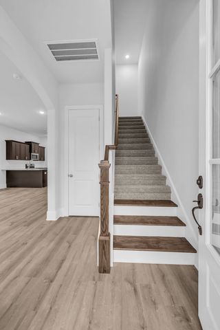 1107 Freeboard Aly, La Vergne, TN 37086