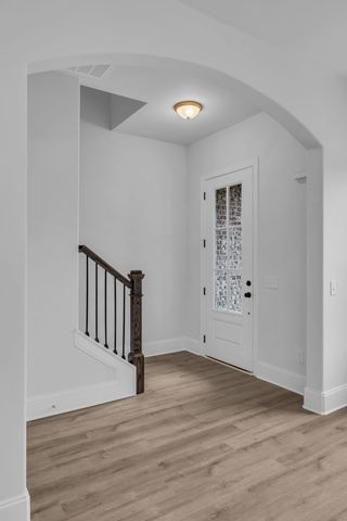 1107 Freeboard Aly, La Vergne, TN 37086