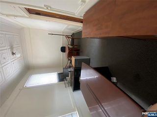 595 Broad Avenue 12, Ridgefield, NJ 07657