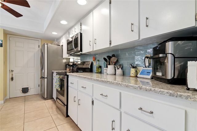 5007 NASSAU CIRCLE 2, Orlando, FL 32808