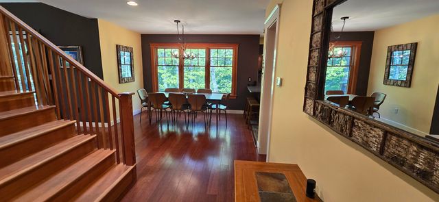 96 Hawkwood Lane, Hartford, VT 05059