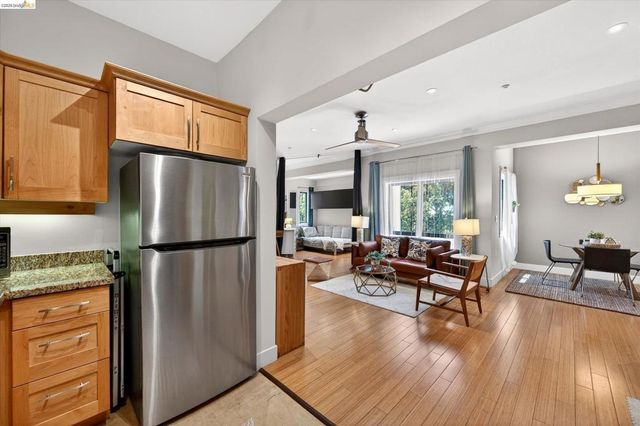 574 48th st 403, Oakland, CA 94609