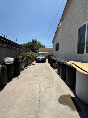 2714 E Harrison, Carson, CA 90810