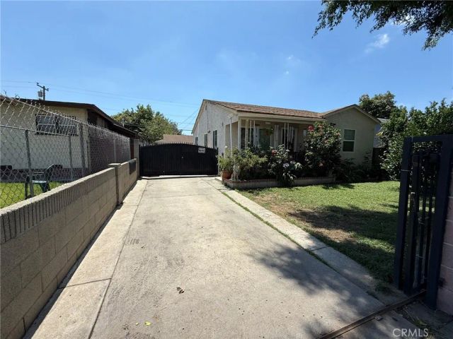 2714 E Harrison, Carson, CA 90810