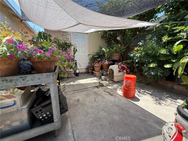2714 E Harrison, Carson, CA 90810