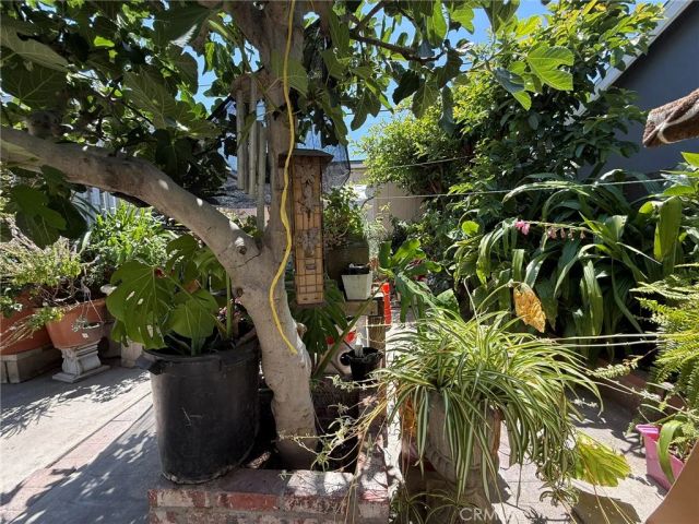 2714 E Harrison, Carson, CA 90810