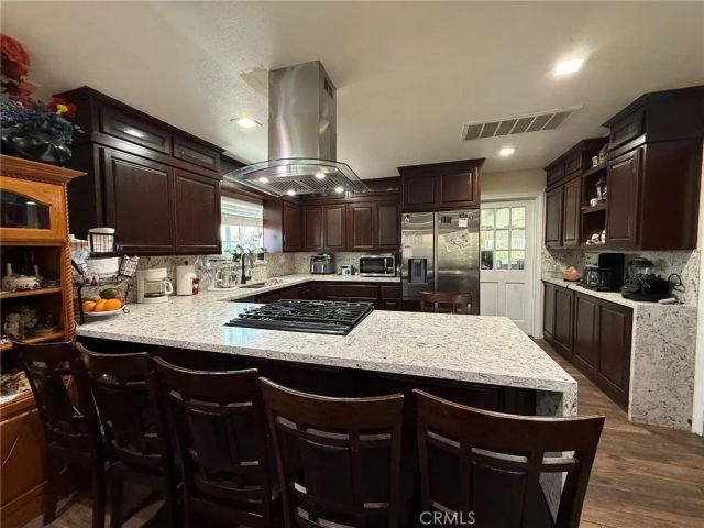 2714 E Harrison, Carson, CA 90810