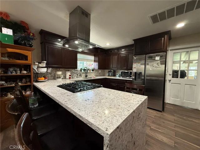 2714 E Harrison, Carson, CA 90810