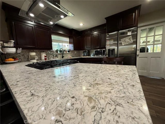 2714 E Harrison, Carson, CA 90810