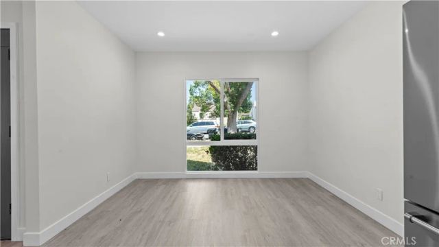 1230 Spazier Avenue, Glendale, CA 91201