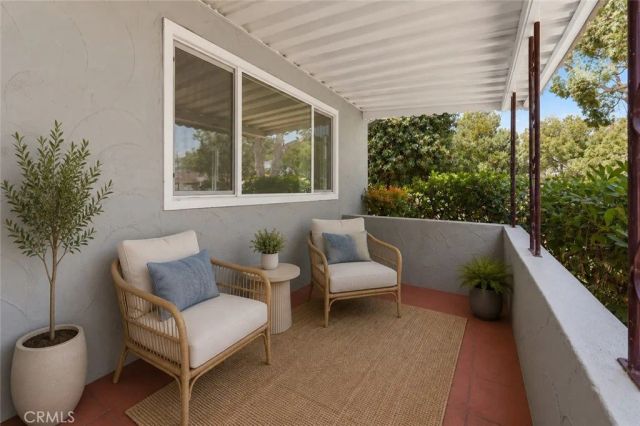 1230 Spazier Avenue, Glendale, CA 91201