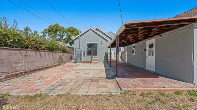 1230 Spazier Avenue, Glendale, CA 91201