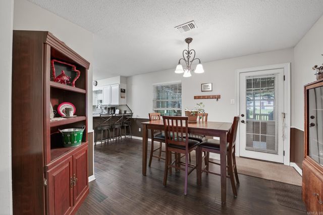 32 Mark Lynn Circle, Cabot, AR 72023