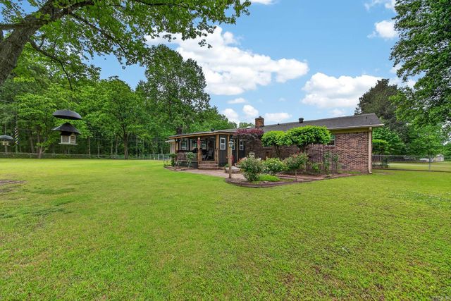 32 Mark Lynn Circle, Cabot, AR 72023