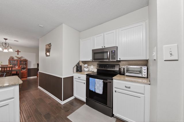 32 Mark Lynn Circle, Cabot, AR 72023